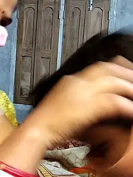 Snapshot of nikitacute23 chatting on February 28, 2025, 6:09 pm nikitacute23 online show from February 28, 2025, 6:09 pm