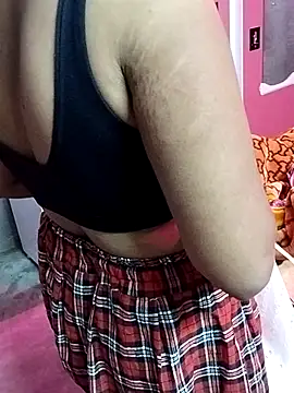 Snapshot of nikitacute23 chatting on March 21, 2025, 7:55 am nikitacute23 online show from March 21, 2025, 7:55 am