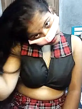 Snapshot of nikitacute23 chatting on February 23, 2025, 9:55 am nikitacute23 online show from February 23, 2025, 9:55 am