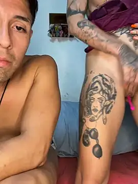 Izy cute  online show from March 22, 2025, 4:03 am