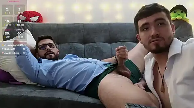 Snapshot of ErickBrant chatting on February 12, 2025, 11:30 pm ErickBrant online show from February 12, 2025, 11:30 pm