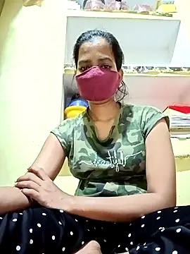 Snapshot of Pooja_cut chatting on October 17, 2025, 4:31 pm Pooja cut online show from October 17, 2025, 4:31 pm