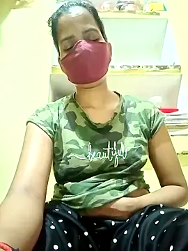 Snapshot of Pooja_cut chatting on September 29, 2025, 4:34 pm Pooja cut online show from September 29, 2025, 4:34 pm