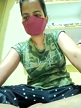 Snapshot of Pooja_cut chatting on October 24, 2025, 4:17 pm Pooja cut online show from October 24, 2025, 4:17 pm