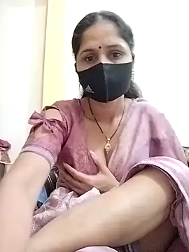 Snapshot of priyancyfun chatting on March 18, 2025, 11:20 pm priyancyfun online show from March 18, 2025, 11:20 pm