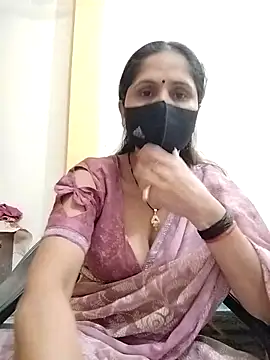 Snapshot of priyancyfun chatting on March 18, 2025, 4:50 pm priyancyfun online show from March 18, 2025, 4:50 pm