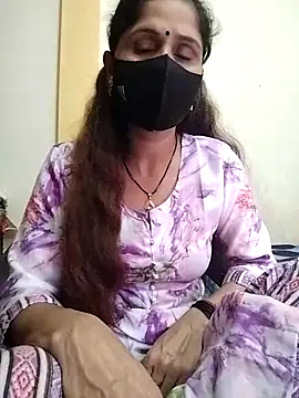 Snapshot of priyancyfun chatting on March 14, 2025, 9:24 am priyancyfun online show from March 14, 2025, 9:24 am