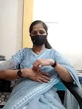 Snapshot of priyancyfun chatting on March 12, 2025, 4:35 pm priyancyfun online show from March 12, 2025, 4:35 pm