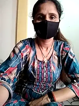 Snapshot of priyancyfun chatting on March 10, 2025, 6:49 am priyancyfun online show from March 10, 2025, 6:49 am