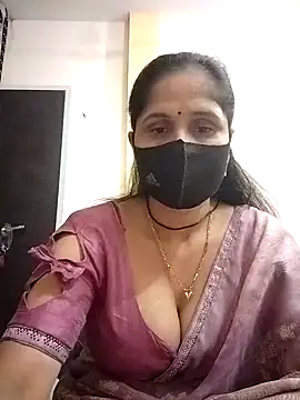 priyancyfun online show from December 4, 2025, 5:34 pm