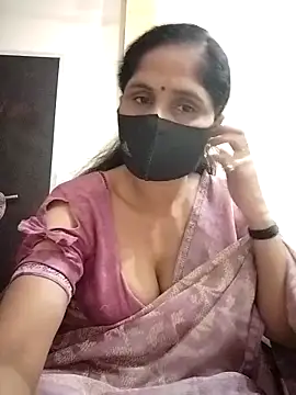 Snapshot of priyancyfun chatting on September 19, 2025, 4:44 pm priyancyfun online show from September 19, 2025, 4:44 pm