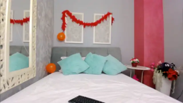 Snapshot of LustyRosee chatting on November 11, 2025, 5:02 am LustyRosee online show from November 11, 2025, 5:02 am