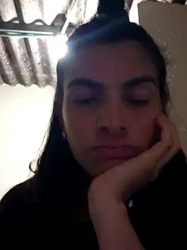 Snapshot of blue_and_whithe chatting on April 3, 2026, 12:50 am blue and whithe online show from April 3, 2026, 12:50 am