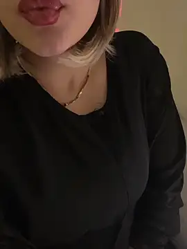 Maya mimi online show from March 1, 2026, 1:38 am