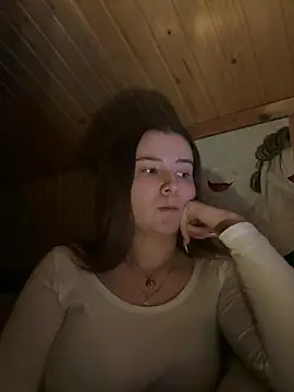 mewKate online show from January 19, 2026, 4:11 pm