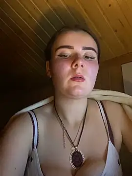 mewKate online show from May 9, 2026, 9:18 pm