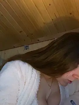 mewKate online show from March 31, 2026, 3:36 pm