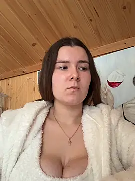 mewKate online show from February 5, 2026, 2:13 pm