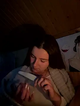 mewKate online show from January 14, 2026, 2:53 pm