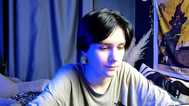 Snapshot of Hyeon_Jin chatting on February 9, 2025, 11:46 pm Hyeon Jin online show from February 9, 2025, 11:46 pm