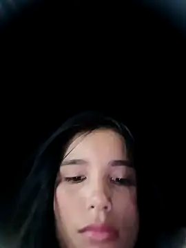 Snapshot of the_queen_of_street chatting on October 19, 2025, 4:26 am the queen of street online show from October 19, 2025, 4:26 am