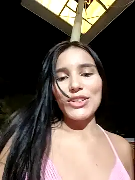 the queen of street online show from October 22, 2025, 4:34 am