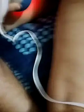 Snapshot of parejanuevahoff chatting on November 4, 2025, 4:05 am parejanuevahoff online show from November 4, 2025, 4:05 am