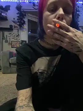 trashbrat online show from May 17, 2026, 6:02 am