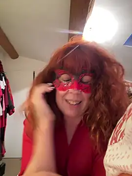 Snapshot of sweetinside_ chatting on May 17, 2026, 7:25 pm sweetinside online show from May 17, 2026, 7:25 pm
