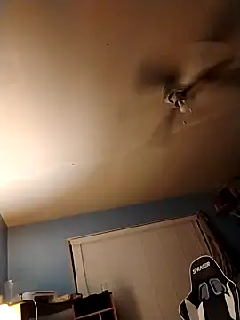 Snapshot of Cum4meonu chatting on January 16, 2025, 9:27 am Cum4meonu online show from January 16, 2025, 9:27 am