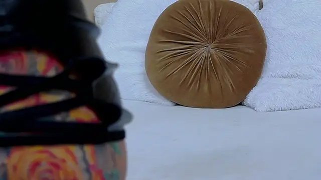 RubyLuxee online show from March 20, 2025, 9:04 am