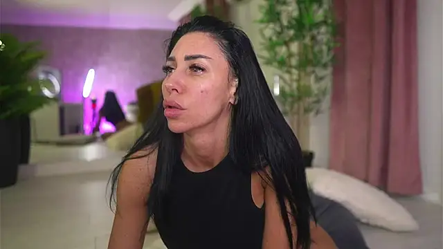 MyaBlack online show from March 20, 2026, 4:24 am