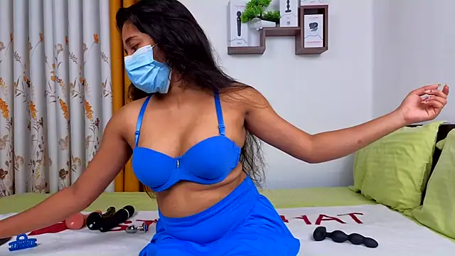 Snapshot of Tatoo_girl chatting on October 30, 2025, 3:09 pm Tatoo girl online show from October 30, 2025, 3:09 pm