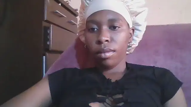 Hotdaily04 online show from September 16, 2025, 7:20 am