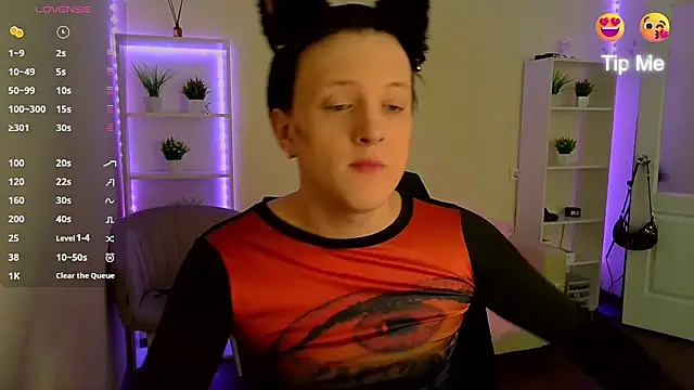 Snapshot of DianaRadrigo chatting on January 25, 2025, 8:21 am DianaRadrigo online show from January 25, 2025, 8:21 am