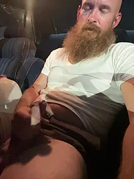 32XRedBeard online show from March 13, 2025, 1:54 am