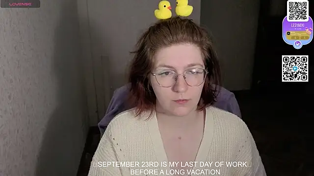 LesyaOxi online show from September 20, 2025, 9:03 am