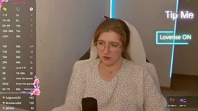 LesyaOxi online show from January 15, 2025, 9:24 am