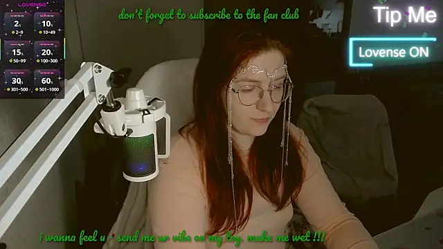 LesyaOxi online show from February 28, 2025, 8:42 am