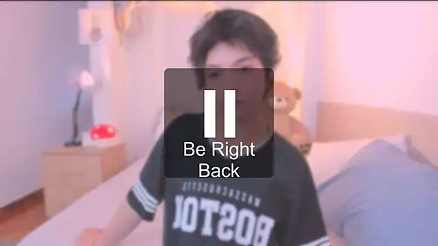 Snapshot of AllanYong18 chatting on January 17, 2026, 12:09 pm AllanYong18 online show from January 17, 2026, 12:09 pm