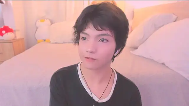 Snapshot of AllanYong18 chatting on February 11, 2026, 1:33 pm AllanYong18 online show from February 11, 2026, 1:33 pm