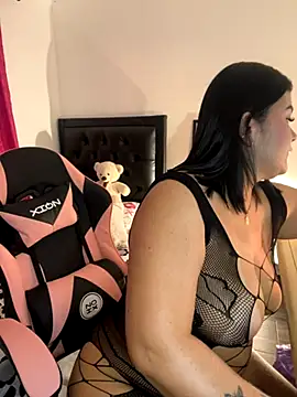 karla hotgirl online show from September 23, 2025, 1:34 am