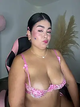 karla hotgirl online show from June 27, 2026, 1:11 am