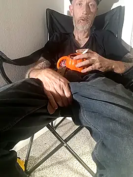 filthymind619 online show from November 29, 2025, 10:43 pm