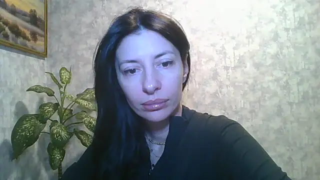 LissaBlossom online show from February 14, 2026, 4:02 am
