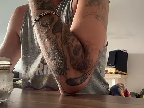 xtrppyx online show from September 23, 2025, 9:05 am