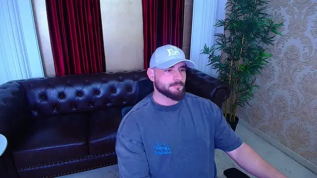 AdamJamesonn online show from November 11, 2025, 5:24 am