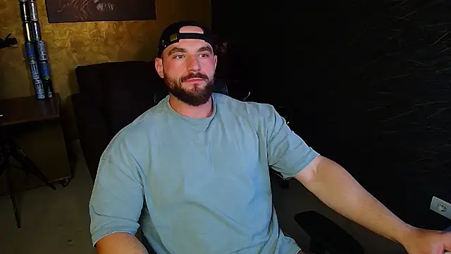 AdamJamesonn online show from May 24, 2026, 5:07 am