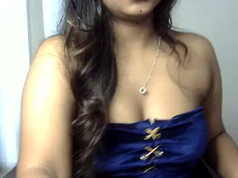 Snapshot of Niyaa77 chatting on September 13, 2025, 6:46 am Niyaa77 online show from September 13, 2025, 6:46 am