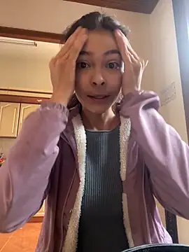 Snapshot of Aleska_Miami chatting on September 22, 2025, 1:50 pm Aleska Miami online show from September 22, 2025, 1:50 pm